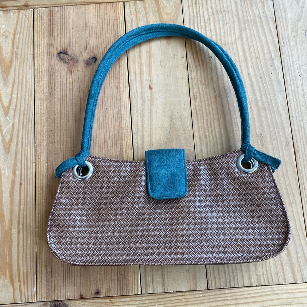 sold 90’s Y2K Shoulder Baguette Bag